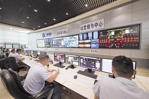 重庆「城投锦樾峰境」售楼中心热线现已正式开通预约即可尊享专属一对一接待服务、内部特惠购房政策及9月最新在售房源资讯恭迎莅临品鉴。